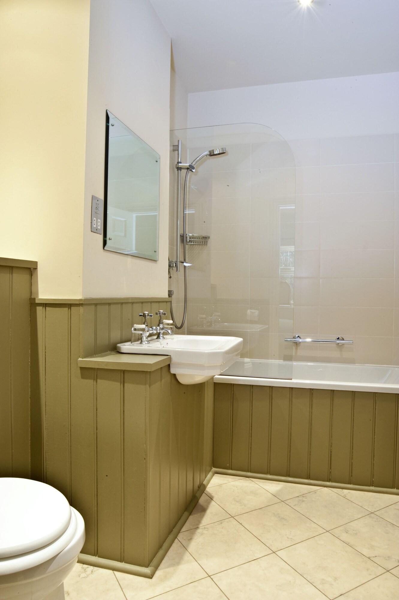Inn The Cuckoo Brow 4*