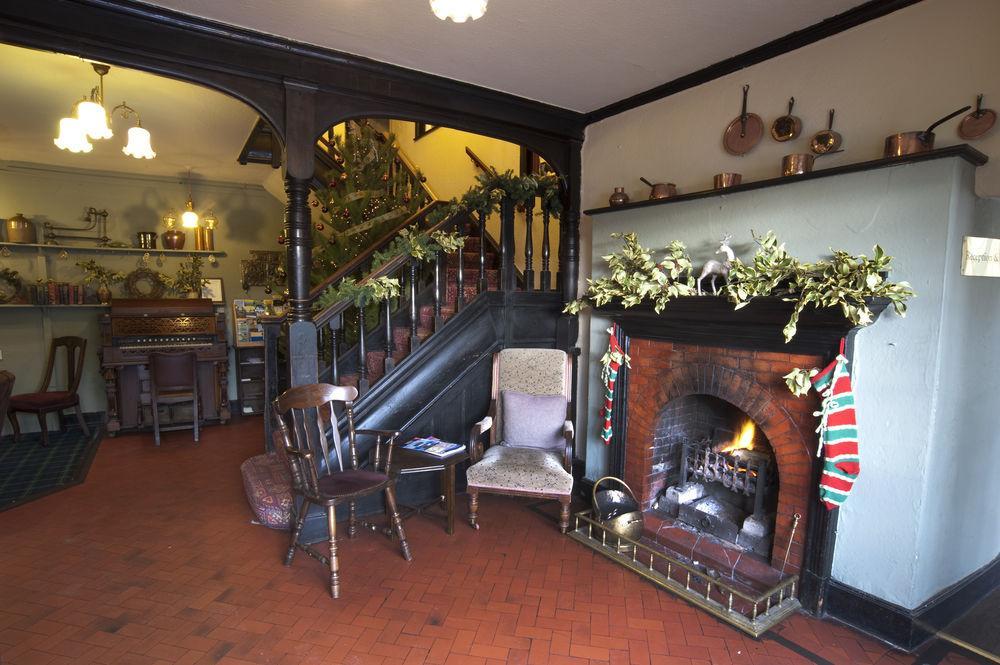 The Cuckoo Brow 4*